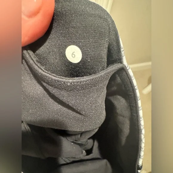 Lululemon Black and White Patterned Leggings - Picture 3 of 3